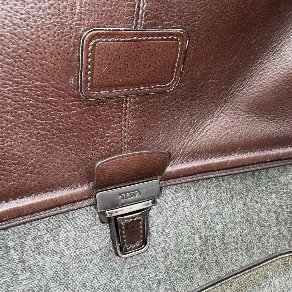 TUMI Bedford Carlisle Briefcase Laptop Bag Messenger Brown Leather Canvas